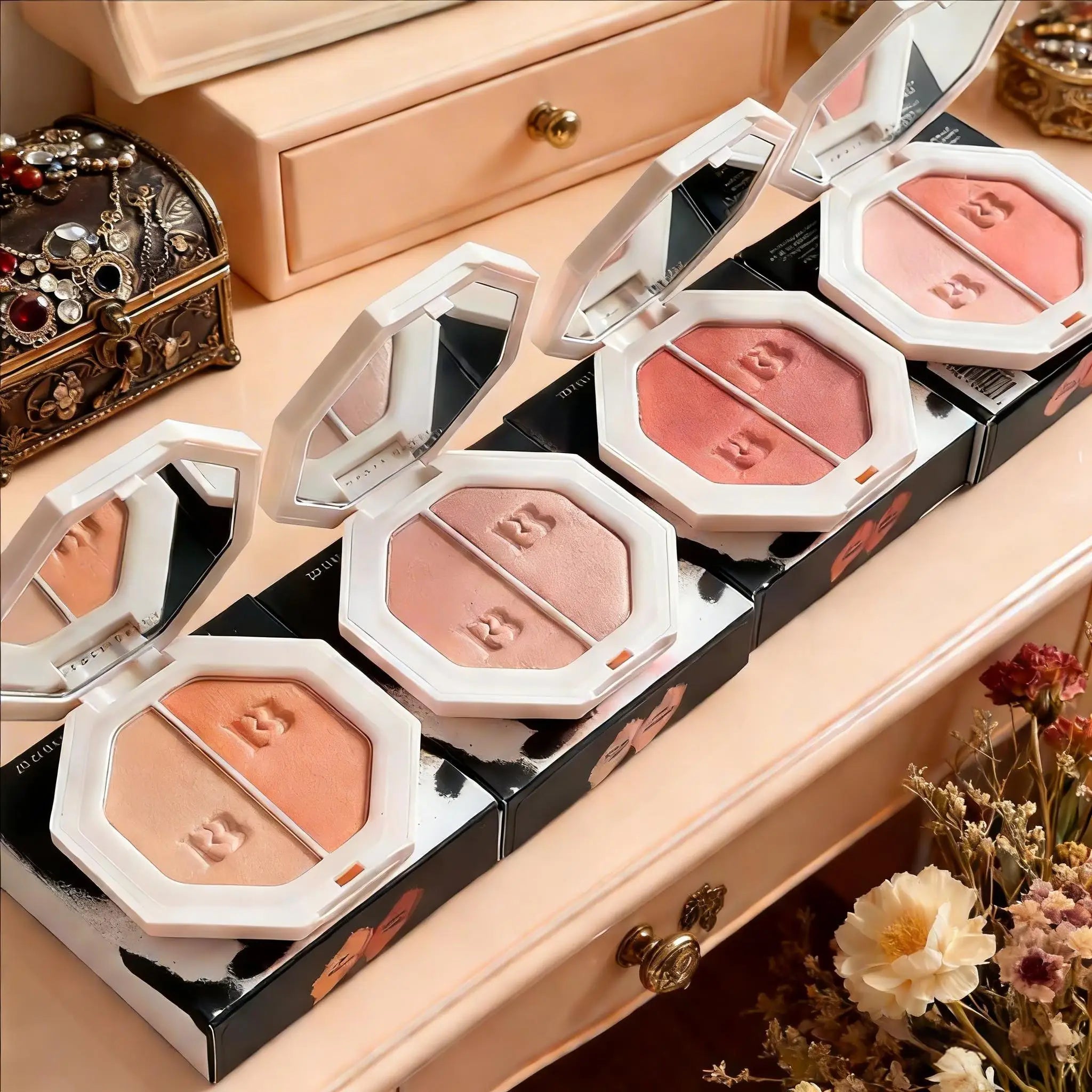 Fenty Beauty Two color powder Easy to apply Lasting Natural Makeup Highlight powder